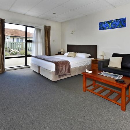 Classique Lodge Motel Κράισττσερτς Εξωτερικό φωτογραφία