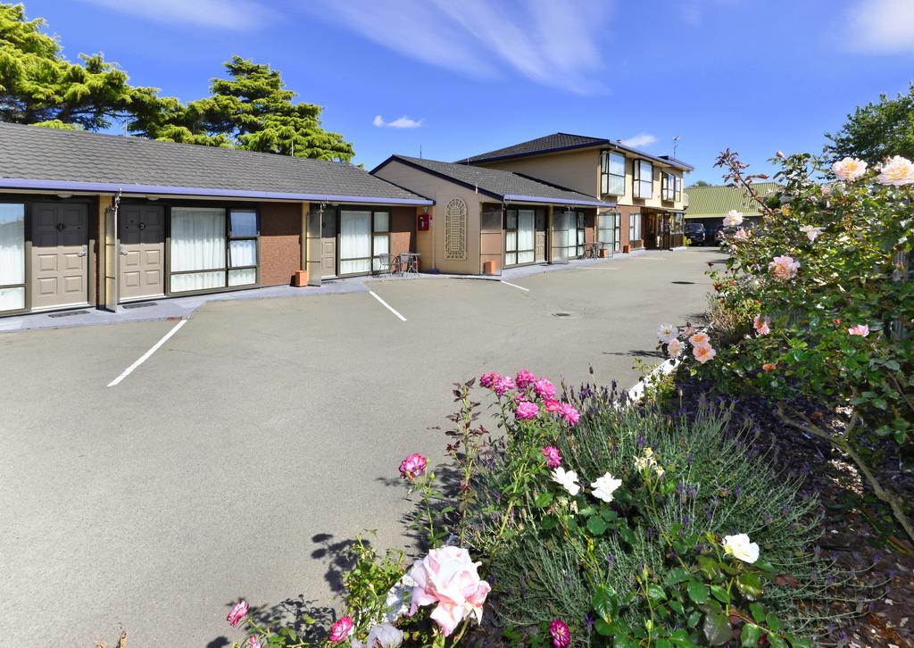 Classique Lodge Motel Κράισττσερτς Εξωτερικό φωτογραφία