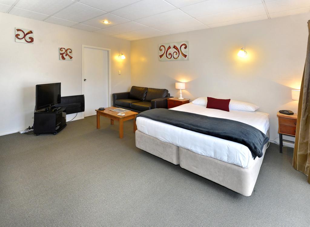 Classique Lodge Motel Κράισττσερτς Δωμάτιο φωτογραφία