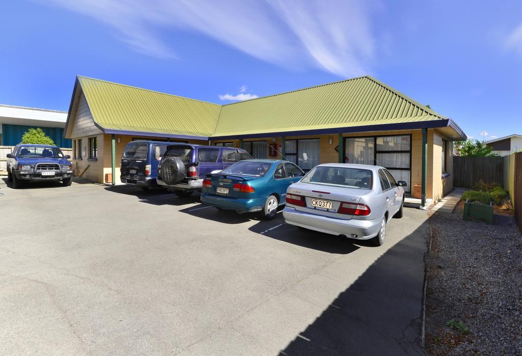 Classique Lodge Motel Κράισττσερτς Εξωτερικό φωτογραφία