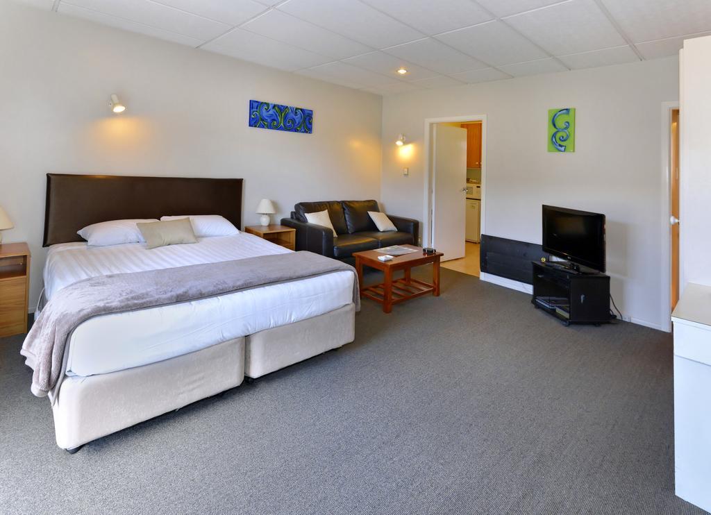 Classique Lodge Motel Κράισττσερτς Δωμάτιο φωτογραφία