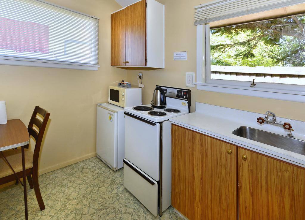 Classique Lodge Motel Κράισττσερτς Εξωτερικό φωτογραφία