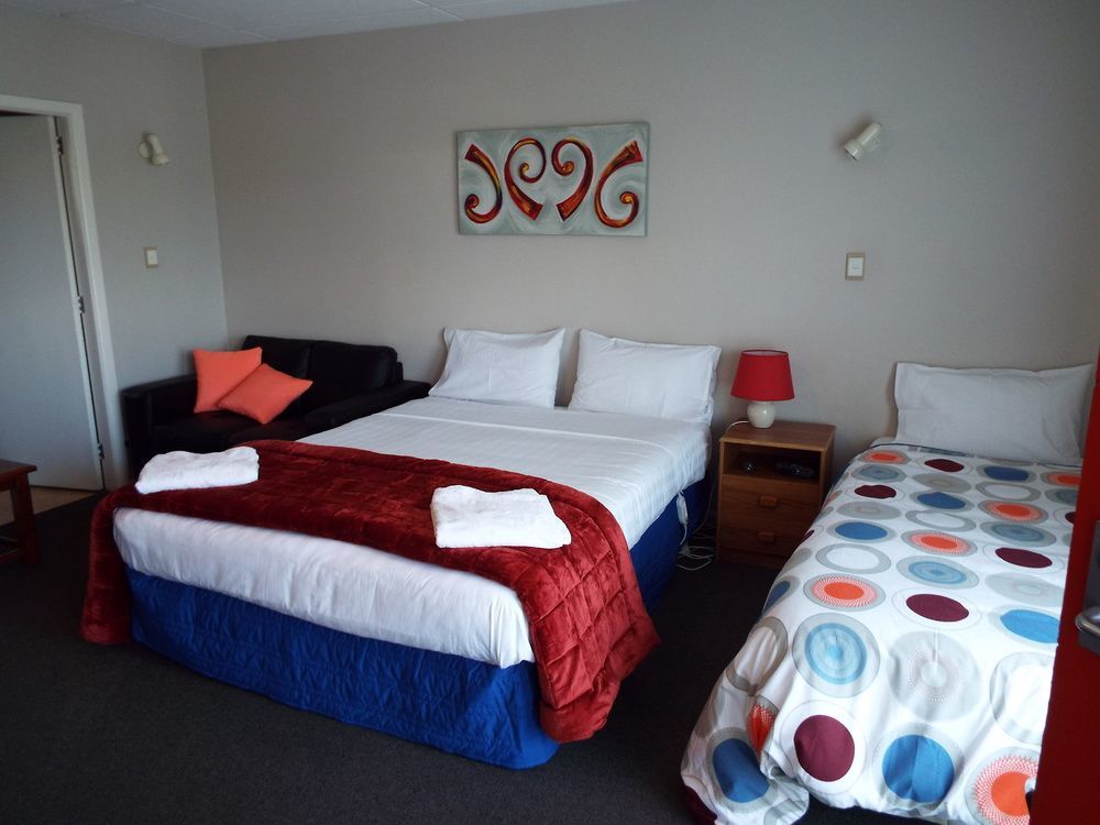 Classique Lodge Motel Κράισττσερτς Εξωτερικό φωτογραφία